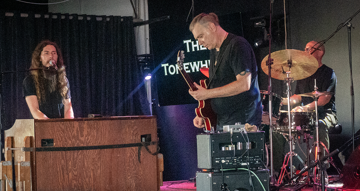 ToneWheels performing live at Rüstr Music Hall